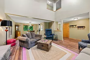 19863 Porcupine Dr, Bend, OR 97702 - Photo 18