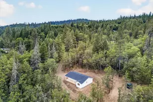5220 Hwy 227, Trail, OR 97541 - Photo 30