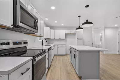 5220 Highway 227, Trail, OR 97541 - Photo 14