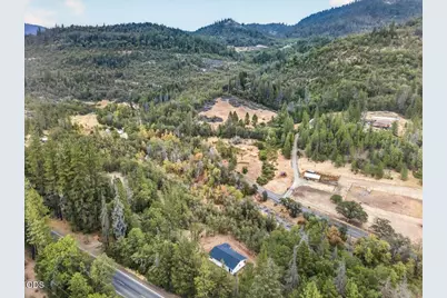 5220 Highway 227, Trail, OR 97541 - Photo 38