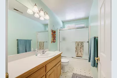537 SW Wagner Meadows Drive, Grants Pass, OR 97526 - Photo 6