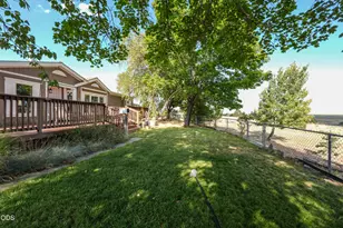 20037 Lefever St, Klamath Falls, OR 97603 - Photo 2