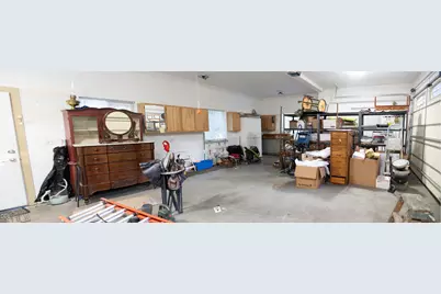 347 Peckerwood Lane, Grants Pass, OR 97527 - Photo 36