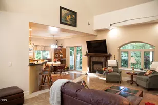 347 Peckerwood Ln, Grants Pass, OR 97527 - Photo 6