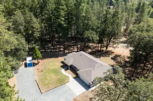 2749 Jumpoff Joe Creek Rd, Grants Pass, OR 97526 - Photo 44