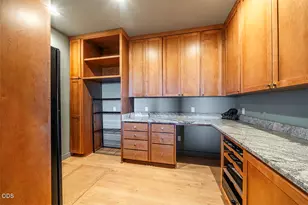 7012 Pineridge Dr, Medford, OR 97504 - Photo 28
