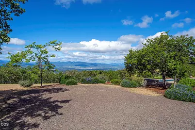 7012 Pine Ridge Drive, Medford, OR 97504 - Photo 62