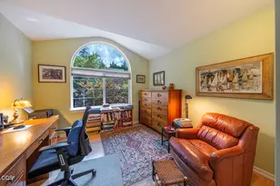 1071 Wildwood Way, Ashland, OR 97520 - Photo 28