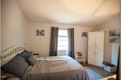 1058 Hemlock Lane, Grants Pass, OR 97527 - Photo 8