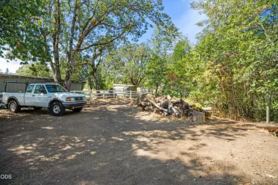 3184 Old Stage Road, Central Point, OR 97502 - Photo 56