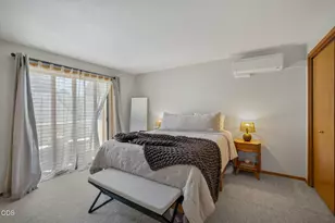 1050 NE Butler Market Rd, Bend, OR 97701 - Photo 18