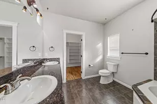 1630 Summer Pl, Talent, OR 97540 - Photo 30