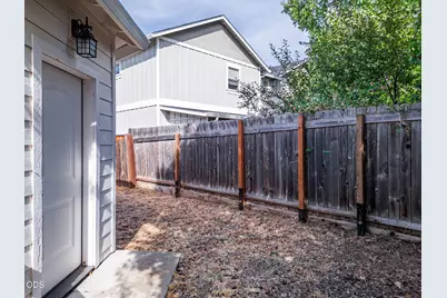 1630 Summer Place, Talent, OR 97540 - Photo 48