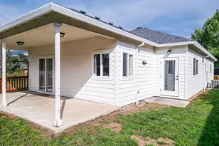 1630 Summer Pl, Talent, OR 97540 - Photo 42