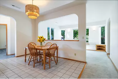 1513 Lithia Way, Talent, OR 97540 - Photo 14