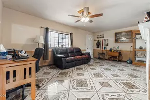 2717 Old Midland Rd, Klamath Falls, OR 97603 - Photo 14