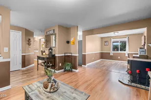 3238 SW Lava Ave, Redmond, OR 97756 - Photo 10