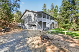 6477 Donaldson Rd, Grants Pass, OR 97526 - Photo 2