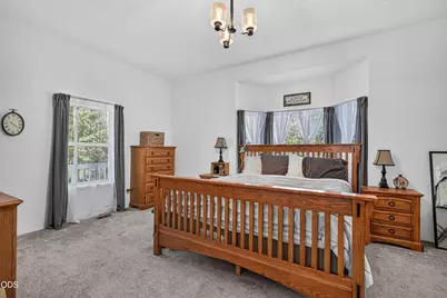 6477 Donaldson Road, Grants Pass, OR 97526 - Photo 16