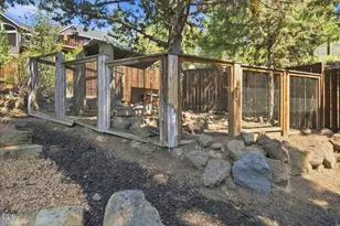 2261 NW 7th St, Bend, OR 97703 - Photo 64