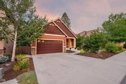 60826 Whitney Place, Bend, OR 97702 - Photo 2
