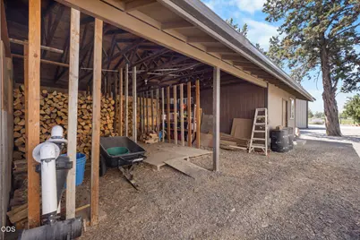 19100 Couch Market Road, Bend, OR 97701 - Photo 44