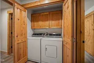 57367 Lake Aspen Ln, Sunriver, OR 97707 - Photo 24