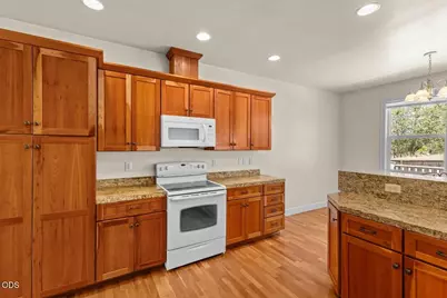 1151 Arrowhead Trail, Eagle Point, OR 97524 - Photo 14