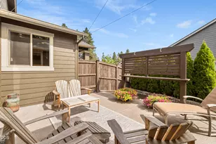 60415 Hedgewood Ln, Bend, OR 97702 - Photo 12