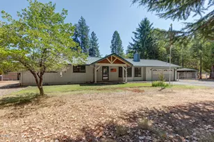 1650 Queens Branch Rd, Rogue River, OR 97537 - Photo 2