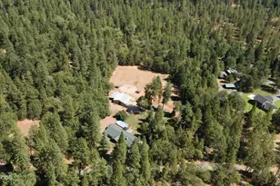 1650 Queens Branch Rd, Rogue River, OR 97537 - Photo 76