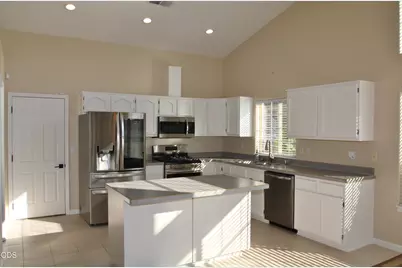 635 Hanks Street, Klamath Falls, OR 97601 - Photo 10
