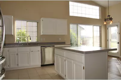 635 Hanks Street, Klamath Falls, OR 97601 - Photo 18