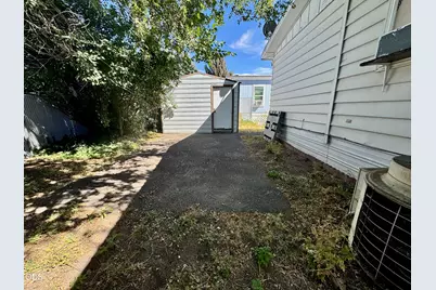 3500 Summers Ln #47, Klamath Falls, OR 97603 - Photo 32