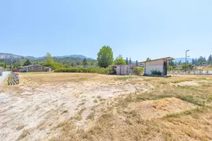 2322 Allen Creek Rd, Grants Pass, OR 97527 - Photo 64