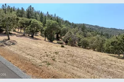 3555 S Stage Road #Lot 3, Medford, OR 97501 - Photo 4