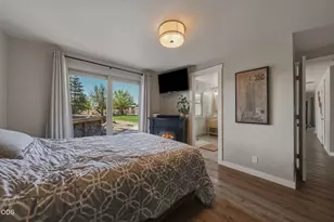 21785 Coyote Dr, Bend, OR 97702 - Photo 16