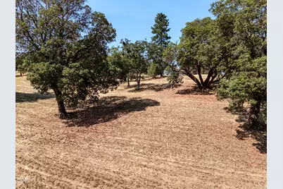 3563 S Stage Road #Lot 5, Medford, OR 97501 - Photo 6