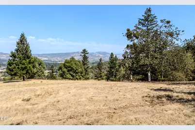 3575 S Stage Road #Lot 6, Medford, OR 97501 - Photo 6