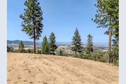 3579 S Stage Road #Lot 9, Medford, OR 97501 - Photo 2