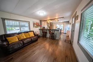 2335 Table Rock Rd, Medford, OR 97501 - Photo 2