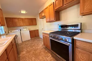 10687 McGuire Ave, Klamath Falls, OR 97603 - Photo 10