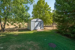 5498 Butte Falls Hwy, Eagle Point, OR 97524 - Photo 26
