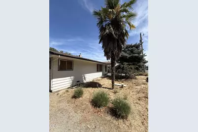 781 N 2nd Avenue, Gold Hill, OR 97525 - Photo 18