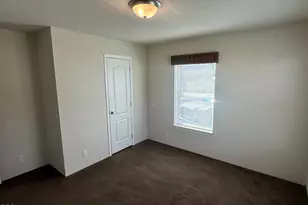 1939 Logan St, Klamath Falls, OR 97603 - Photo 14