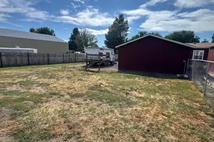 1939 Logan St, Klamath Falls, OR 97603 - Photo 10