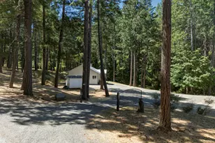 396 Daily Ln, Grants Pass, OR 97527 - Photo 48