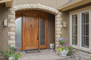 20100 Star Fire Ridge Ct, Bend, OR 97702 - Photo 8