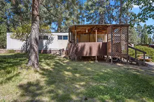 60948 Flint Ln, Bend, OR 97702 - Photo 4
