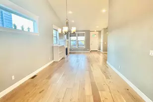 20637 SE Cougar Peak Dr, Bend, OR 97702 - Photo 8